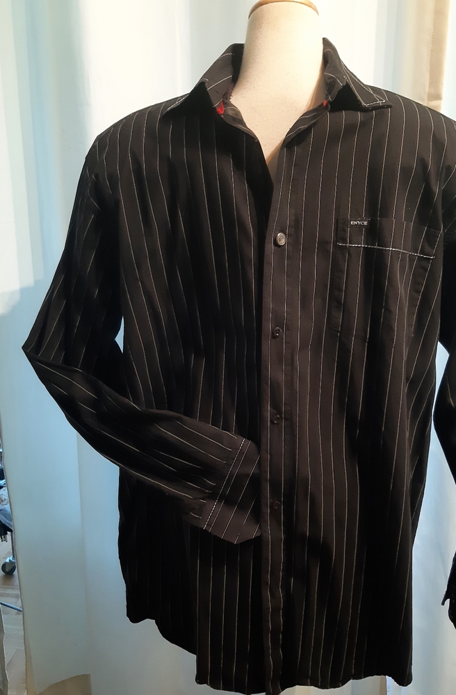 XL Enyce long sleeve shirt